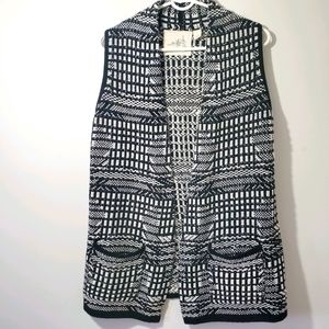 Angel of the North sleeveless tunic sweater vest